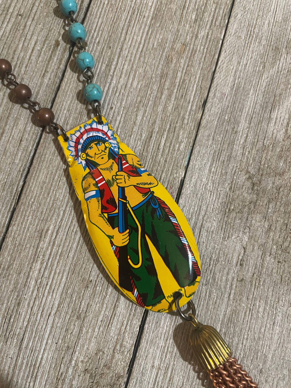 Retro western necklace 